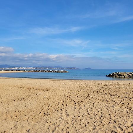 Appartement La Tranquillite, 2Mn A Pieds Mer Fréjus Extérieur photo